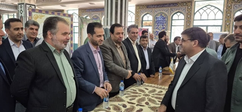 برپایی میز خدمت دانشگاه علوم پزشکی شهرکرد به مناسبت هفته دولت